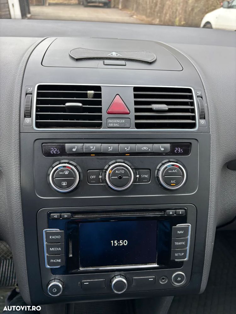 Volkswagen Touran 2.0 TDI DSG Comfortline - 7