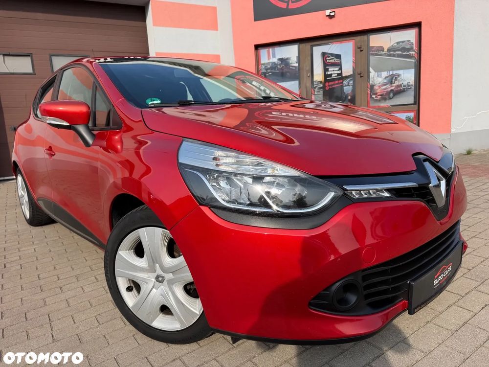 Renault Clio 1.2 16V 75 Life - 5