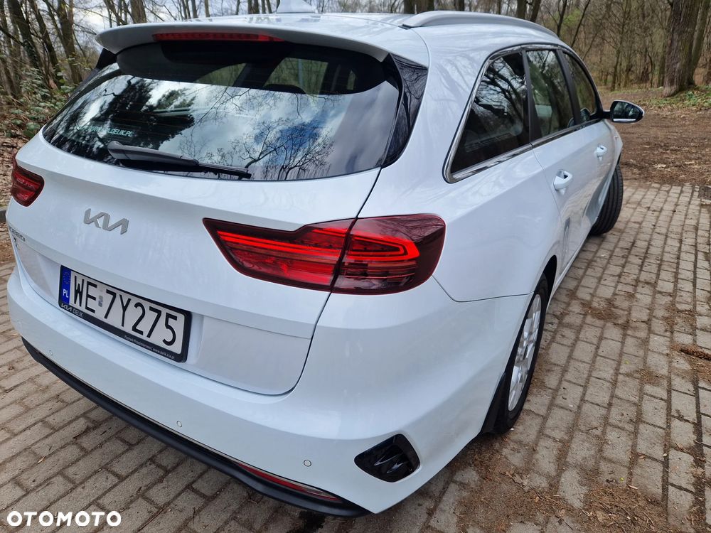 Kia Ceed 1.5 T-GDI M - 8