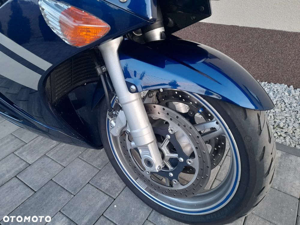 Yamaha FJR - 20