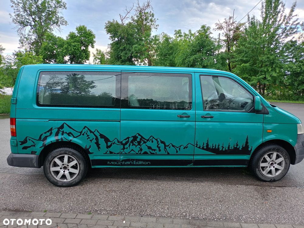 Volkswagen Caravelle - 7