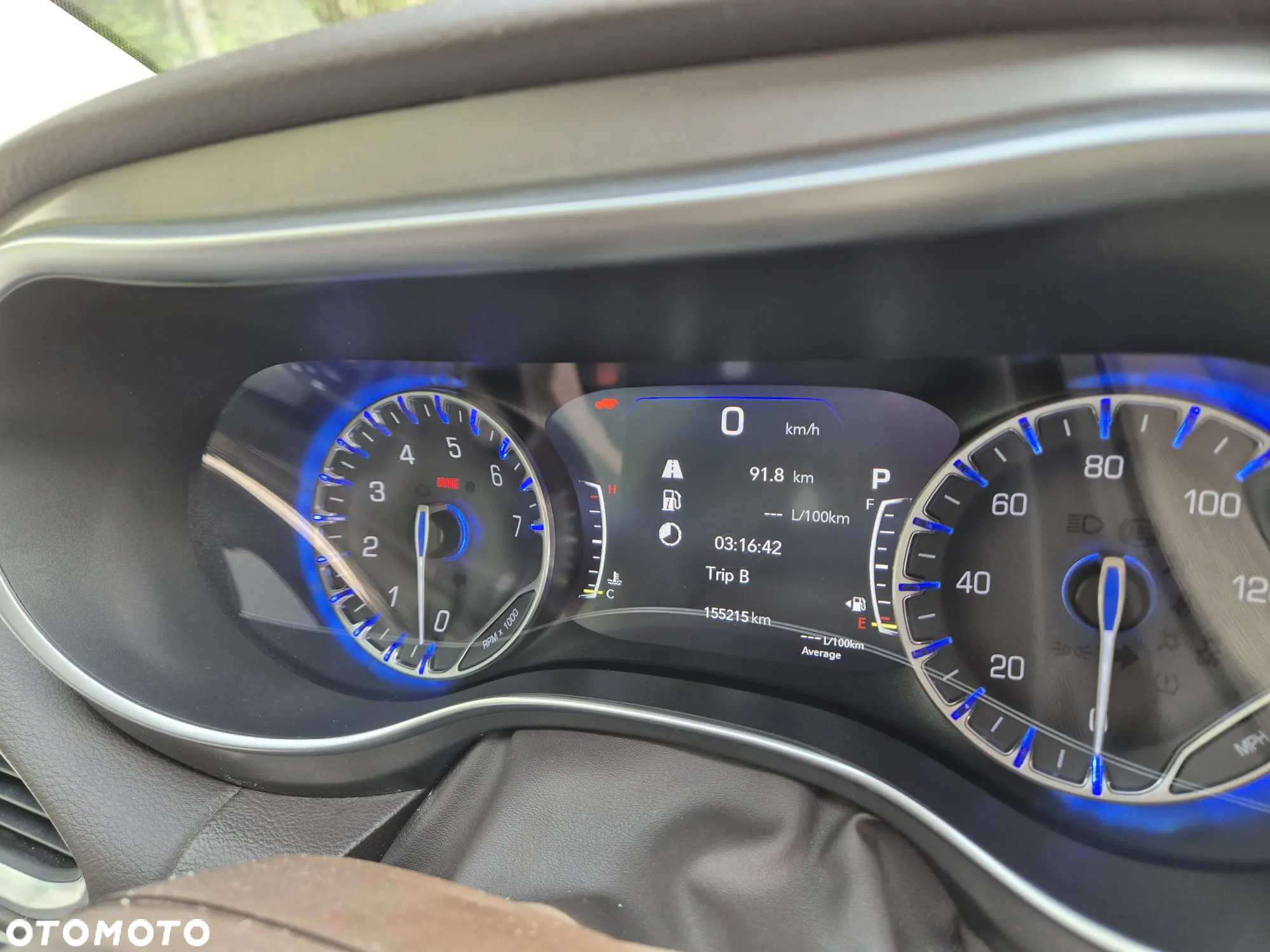 Chrysler Pacifica - 5