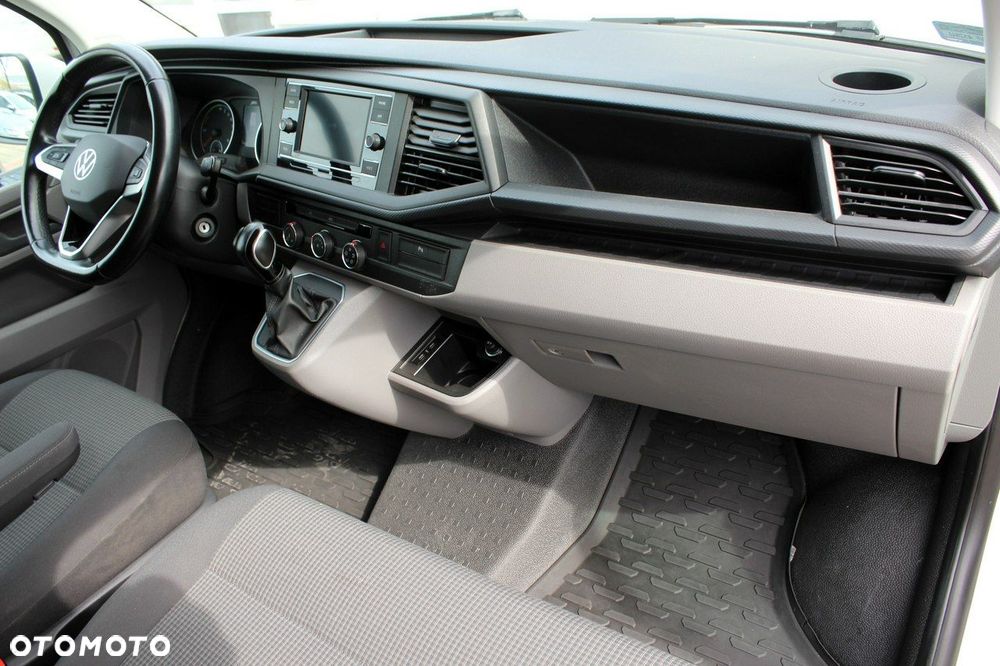 Volkswagen Transporter - 10