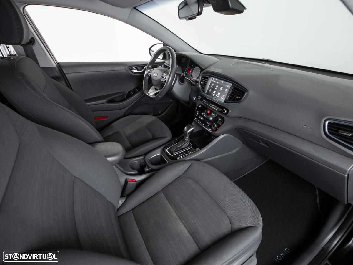 Hyundai Ioniq 1.6 GDI HEV Hybrid Tech - 9