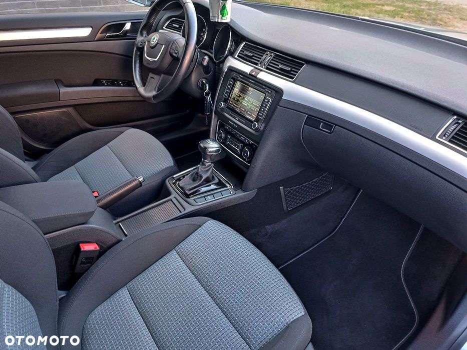Skoda Superb - 20