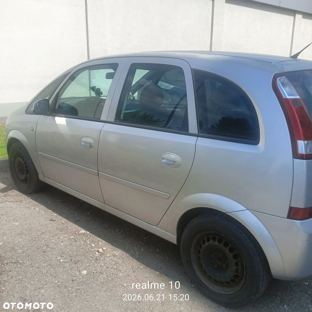 Opel Meriva 1.6 16V (Essentia) - 3