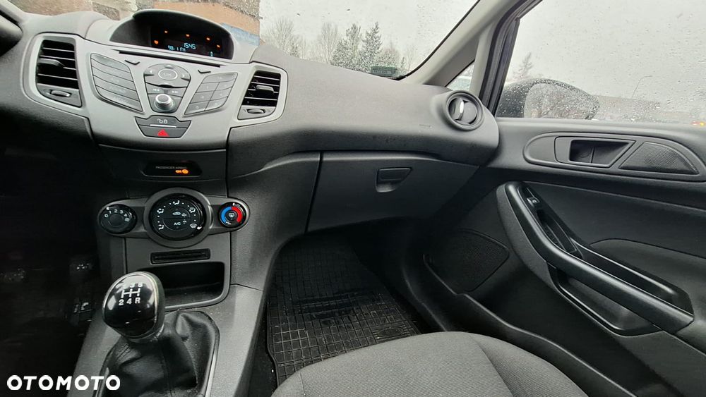 Ford Fiesta 1.5 TDCi Silver X (Amb.) EU6 - 13