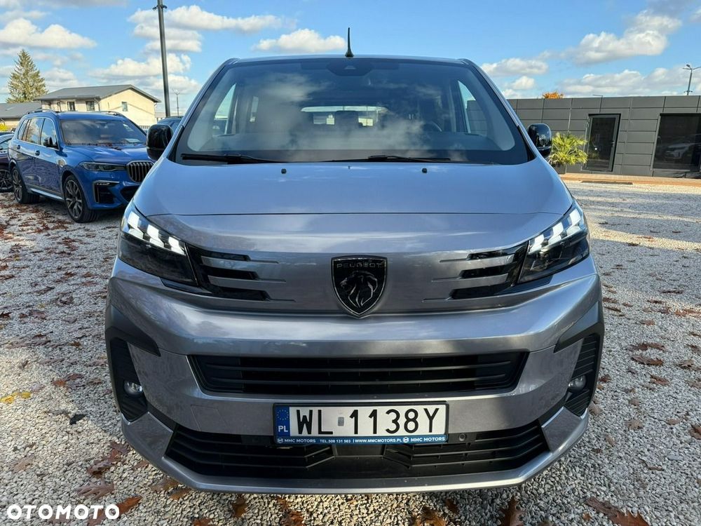 Peugeot Traveller - 25