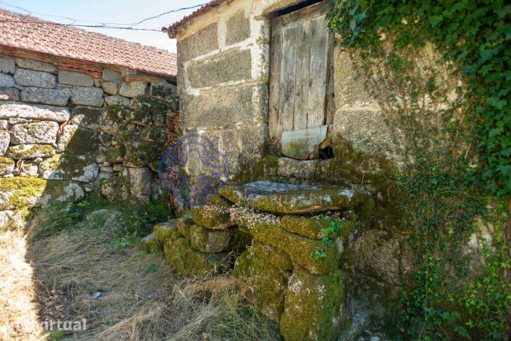 CASA EM PEDRA | DOIS PISOS | CANASTRO | ÁGUA MINA | QUINTAL | AMARANTE - Grande imagem: 5/20