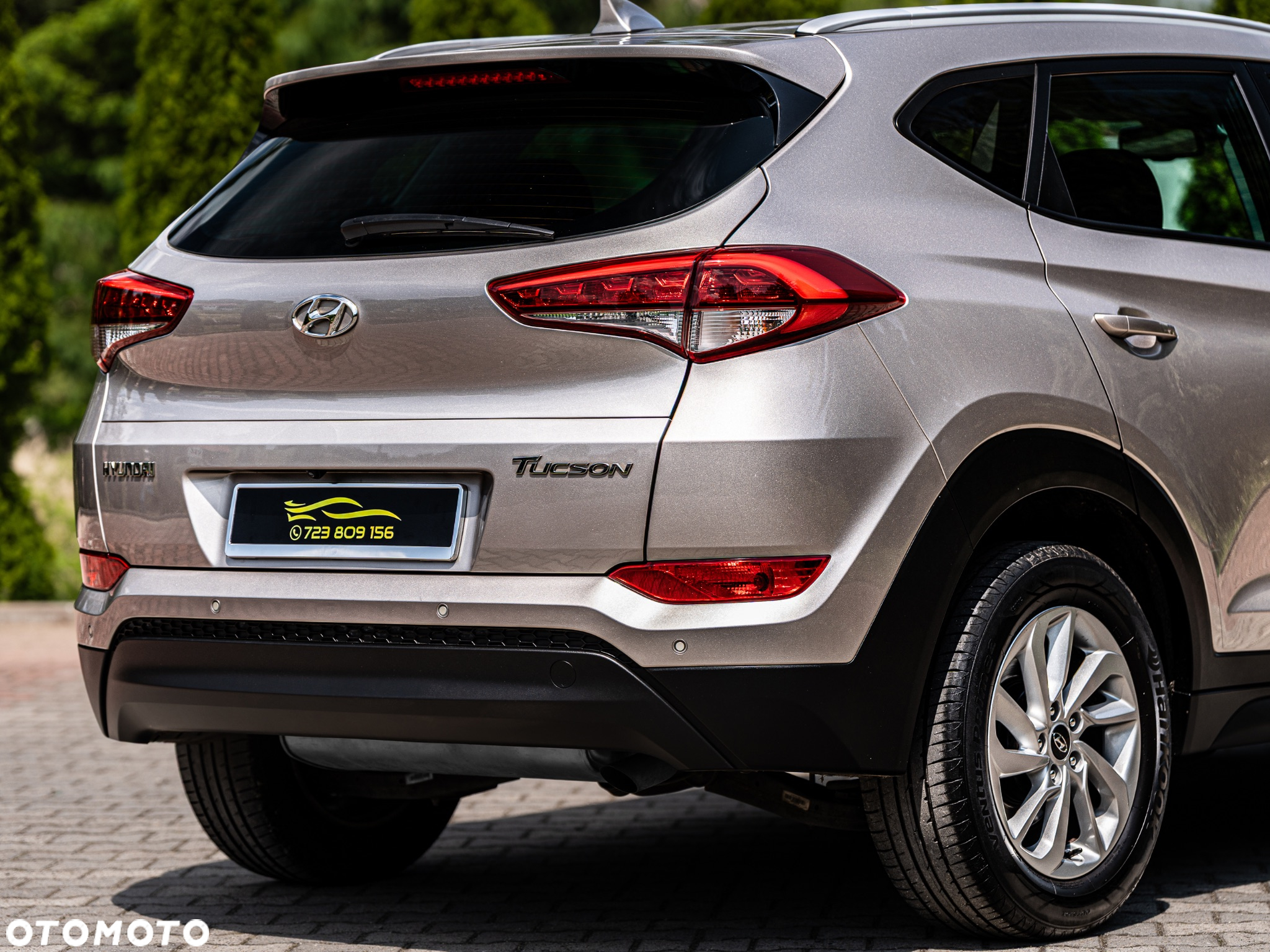 Hyundai Tucson blue 1.7 CRDi 2WD Style - 23