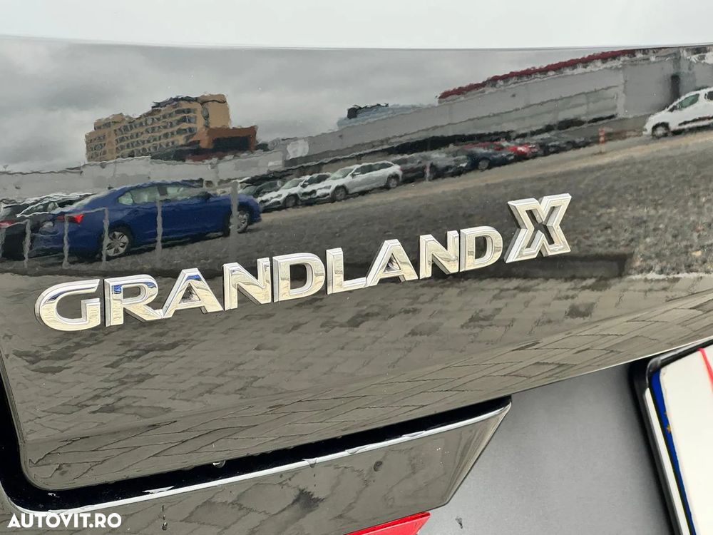 Opel Grandland X - 12