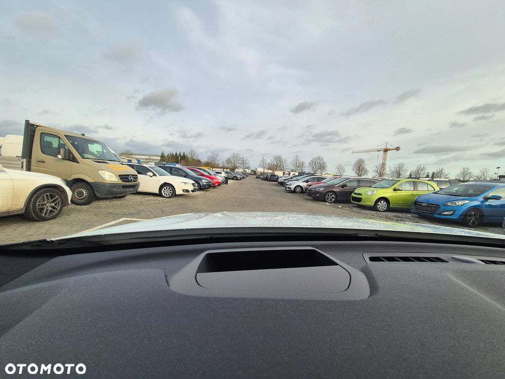 Volvo XC 60 B4 D Geartronic RDesign - 12