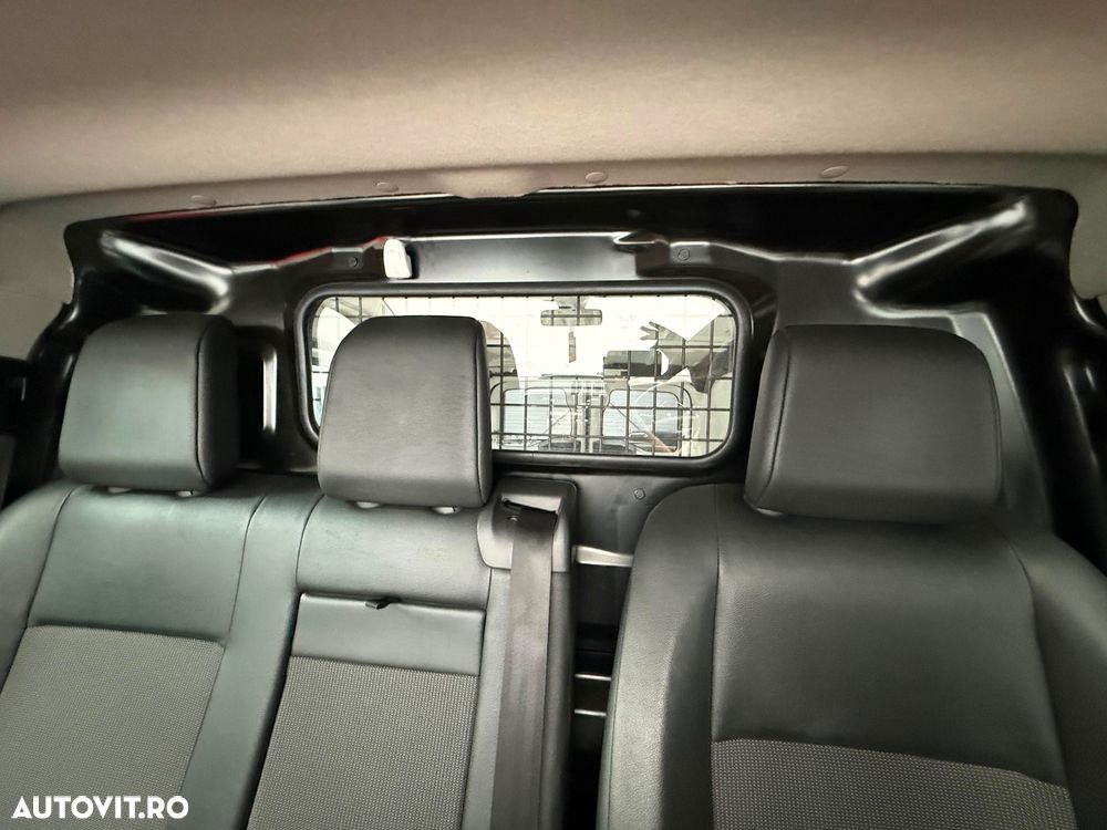Opel Vivaro - 28
