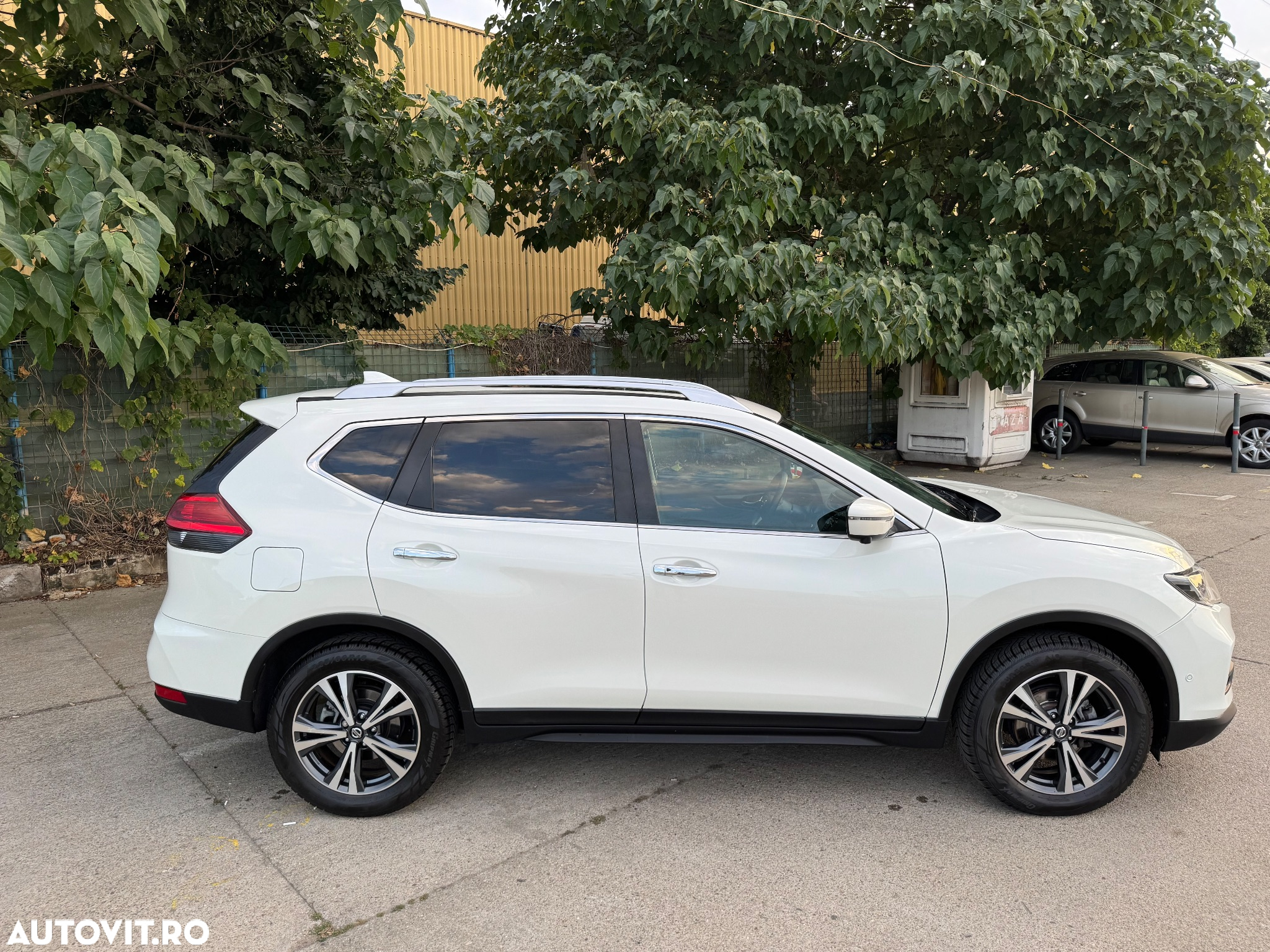 Nissan X-Trail 1.6 dCi Xtronic N-Connecta - 3