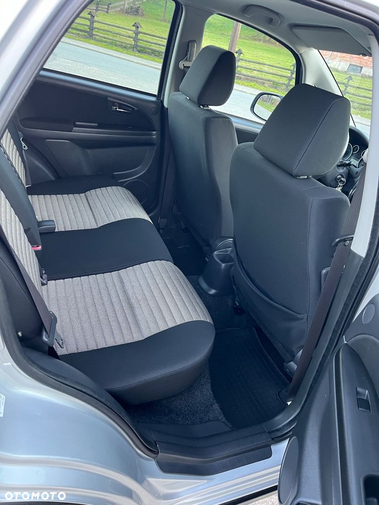 Fiat Sedici 1.6 16V 4x4 Luxury - 28