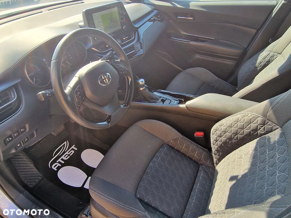 Toyota C-HR Hybrid Team Deutschland - 8