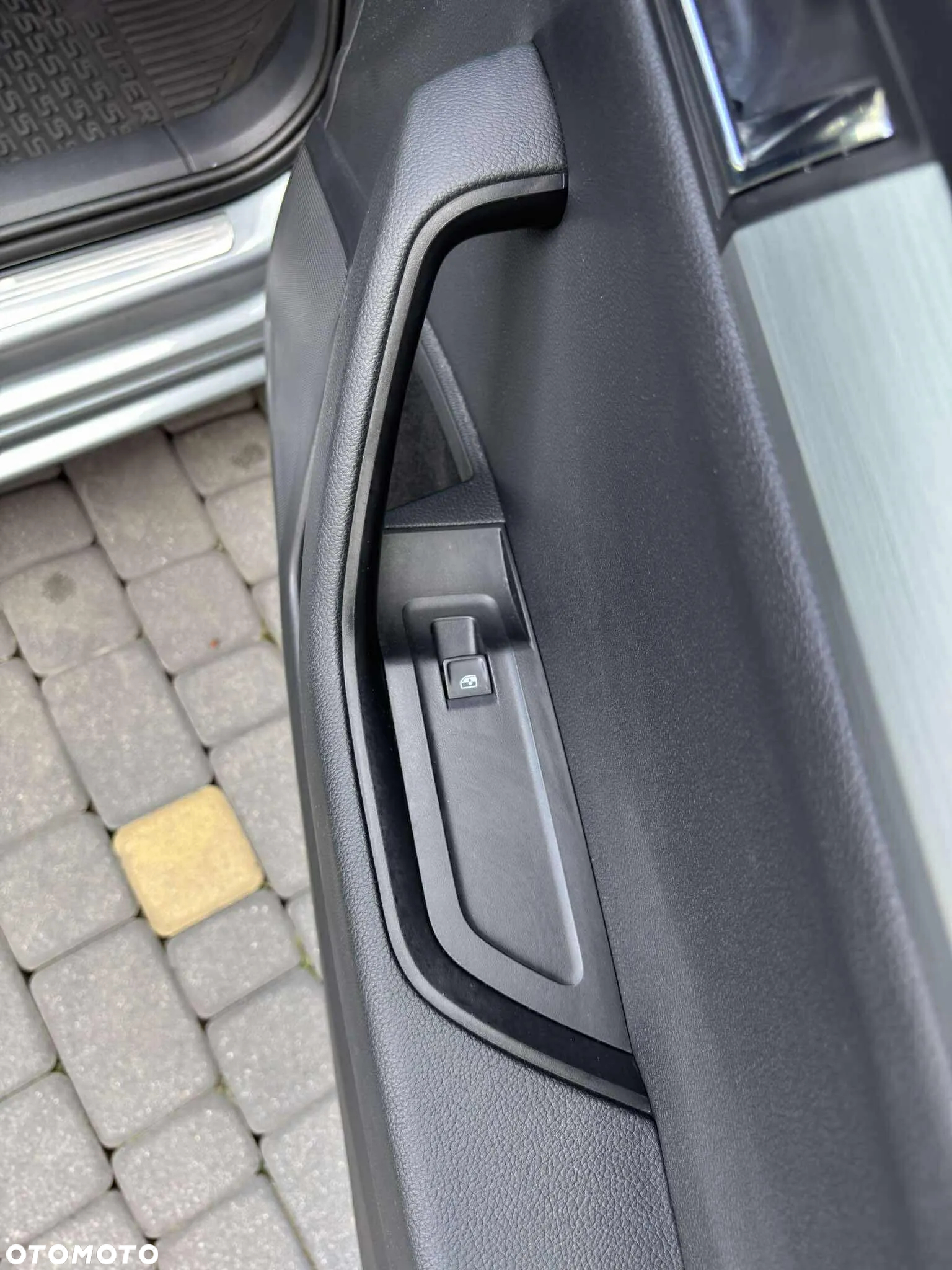 Skoda Superb 2.0 TDI Style - 26