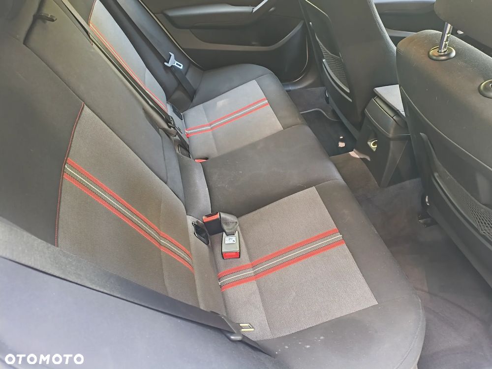 BMW X1 - 18