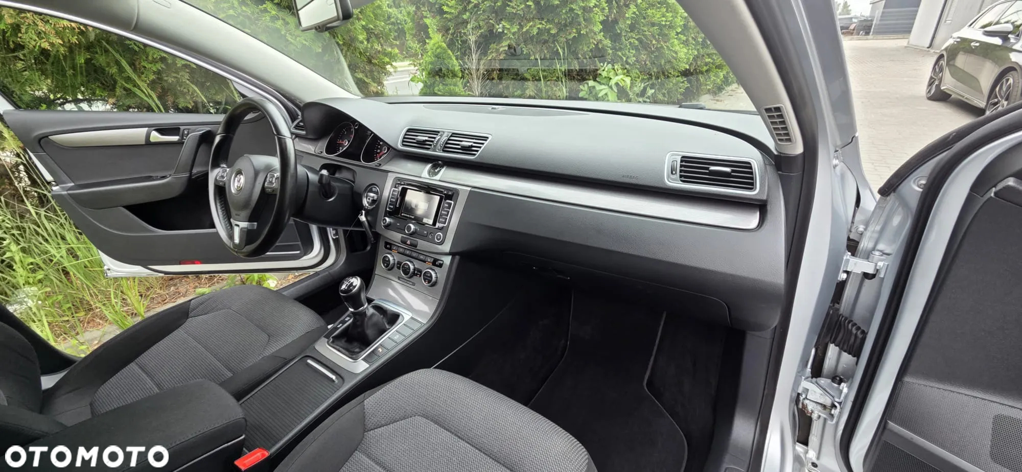Volkswagen Passat Variant 2.0 Blue TDI SCR R-Line - 34