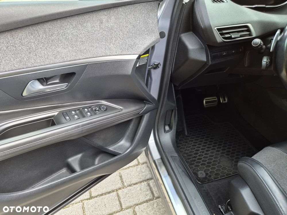 Peugeot 3008 1.5 BlueHDi Crossway S&S EAT8 - 13