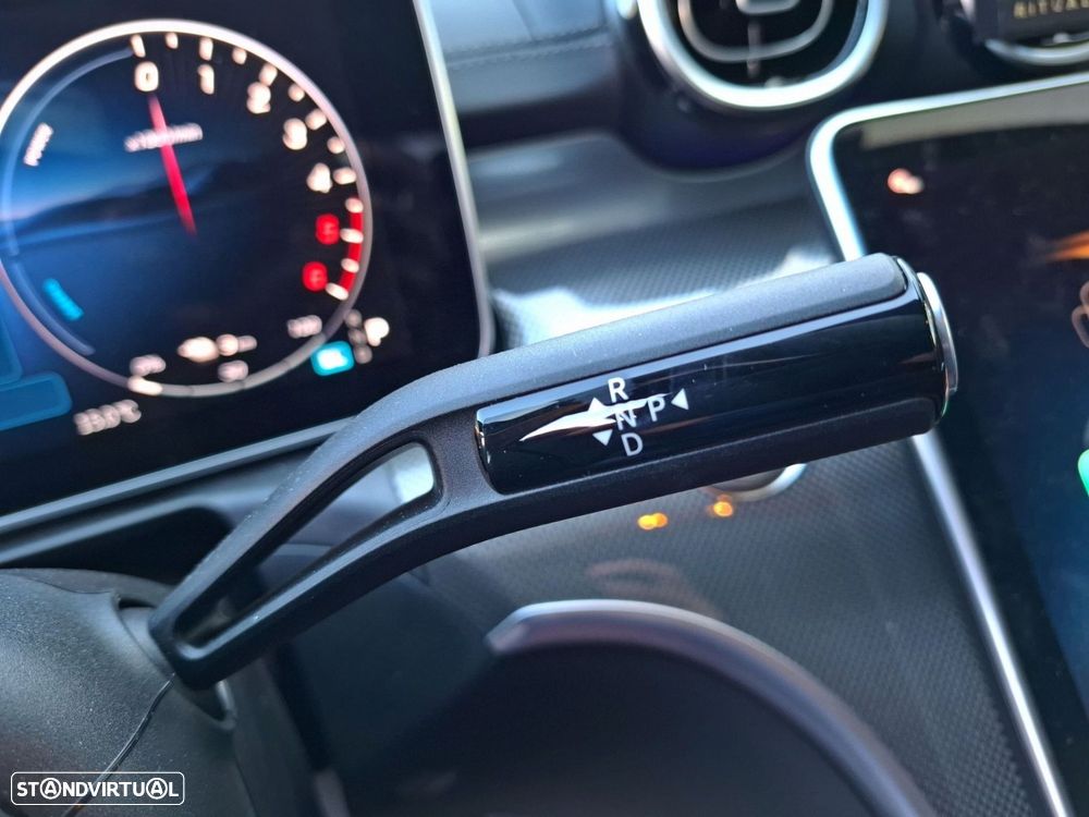 Mercedes-Benz C 300 de AMG Line - 16