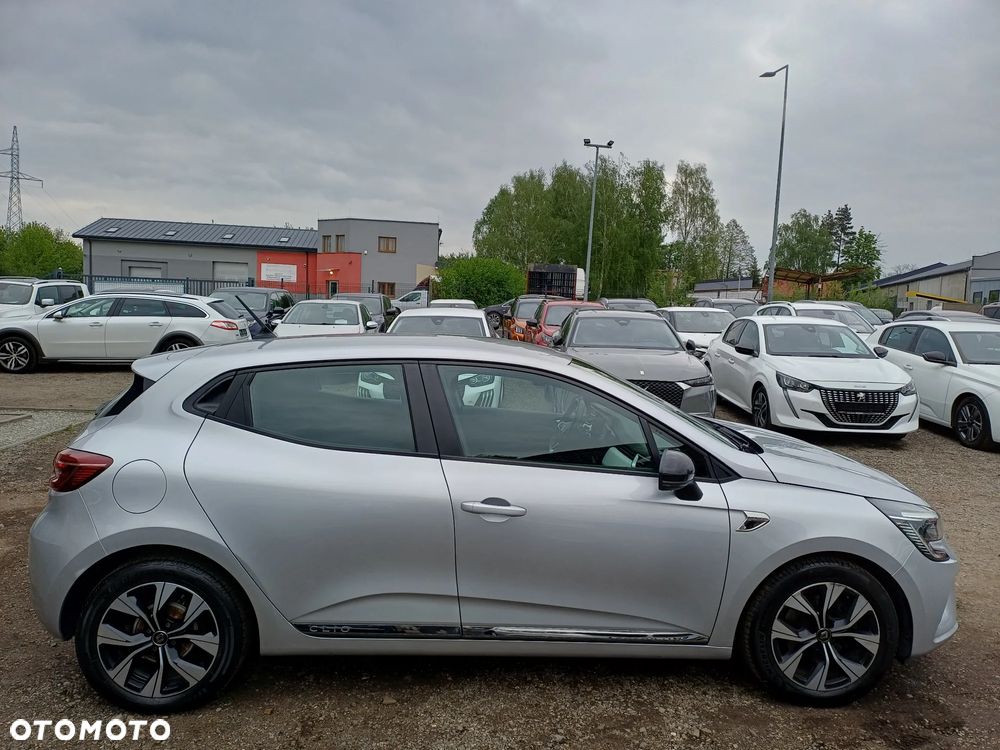 Renault Clio 1.0 TCe Evolution X-Tronic - 8
