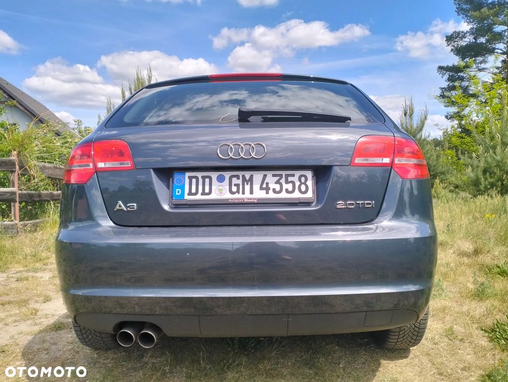 Audi A3 Sportback 2.0 TDI DPF Ambiente - 25
