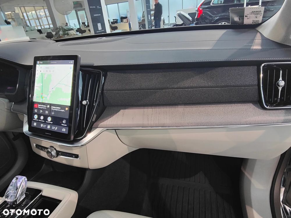 Volvo XC 90 T8 AWD Plug-In Hybrid Ultra Bright 7os - 10