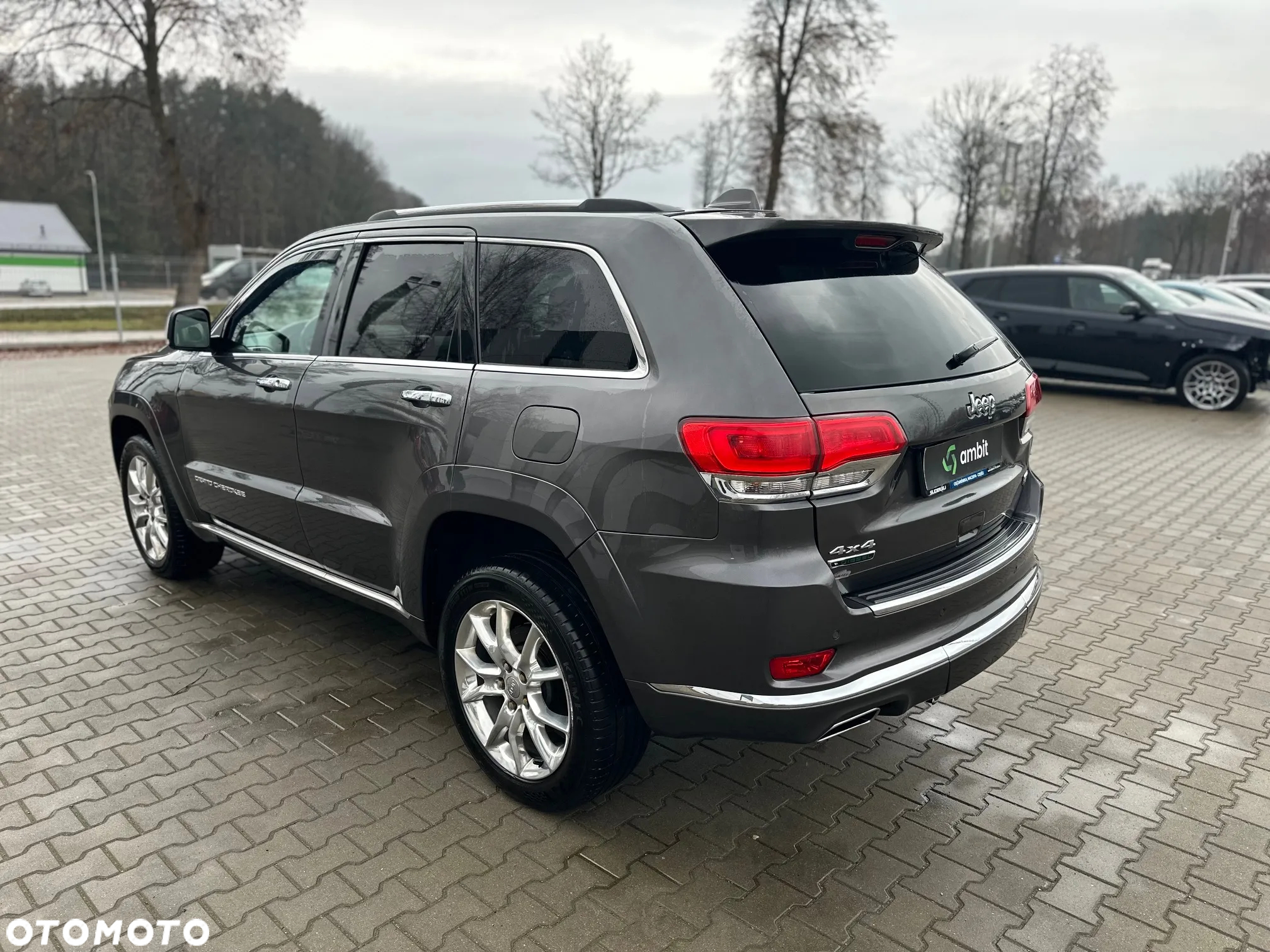 Jeep Grand Cherokee - 6
