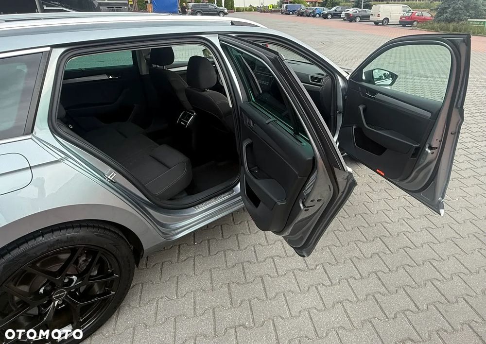 Skoda Superb 1.4 TSI ACT Ambition - 6