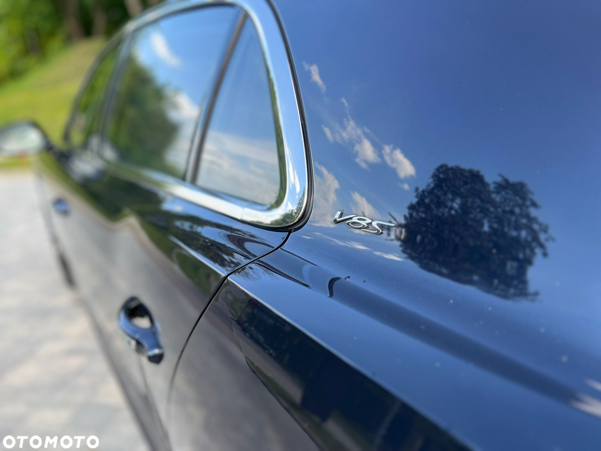 Bentley Flying Spur V8 S - 15