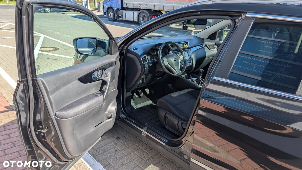 Nissan Qashqai 1.6 DCi N-Connecta EU6 - 26