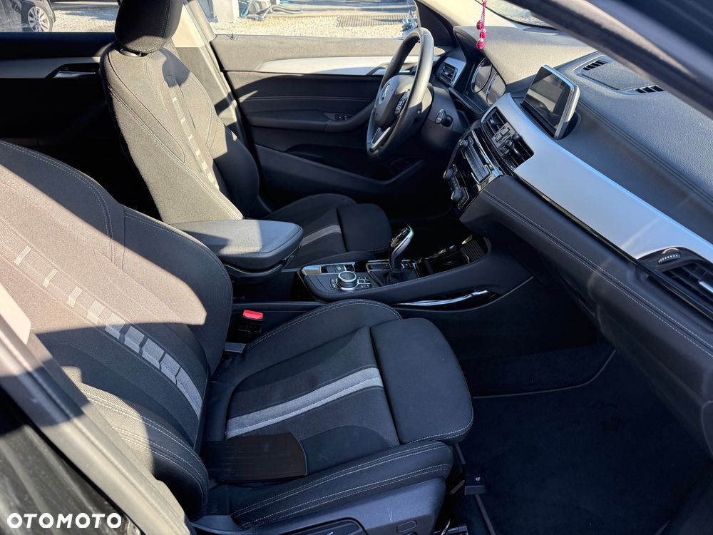 BMW X2 sDrive16d - 15
