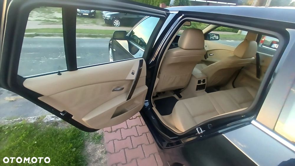 BMW Seria 5 - 13