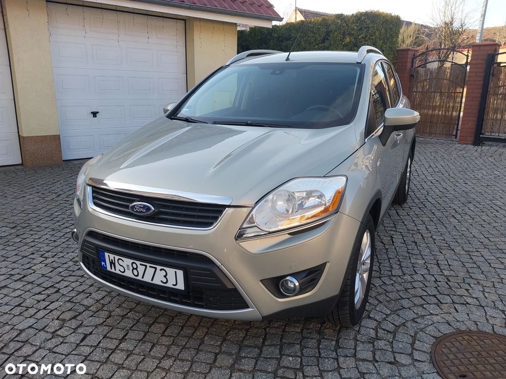 Ford Kuga 2.0 TDCi 2x4 Titanium - 1