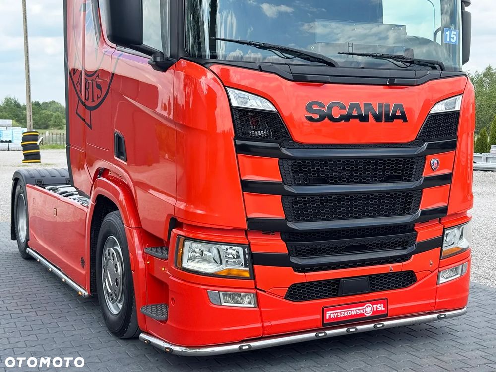 Scania R 450 / ACC / DWA DUŻE ZBIORNIKI ON / DWA ŁÓŻKA / RETARDER / DUŻA NAVI / VIRTUAL KOKPIT - 9