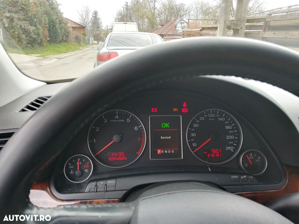 Audi A4 1.8 T Aut - 4