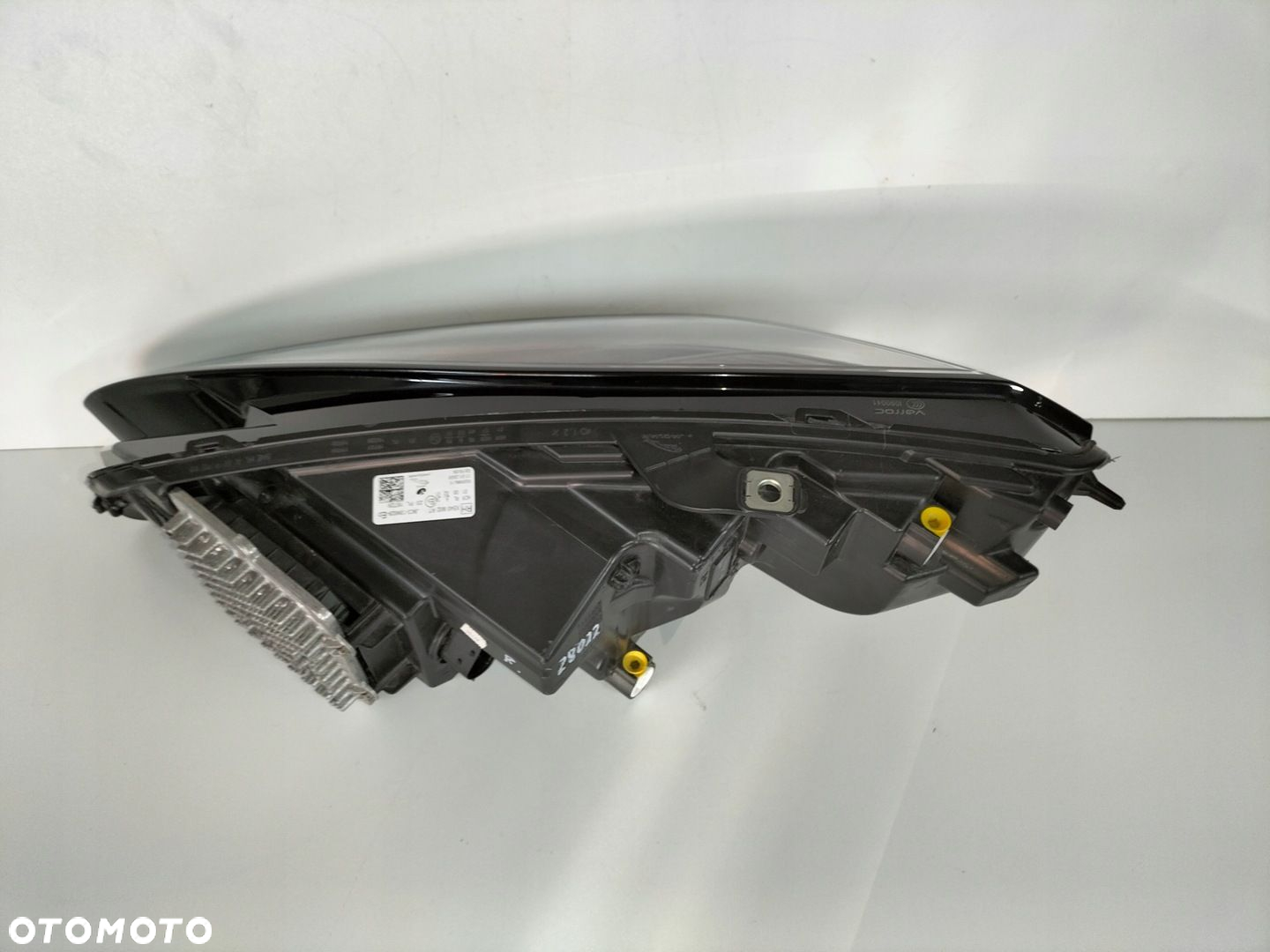 Lampa przednia prawa JAGUAR E-PACE X540 17- - 4