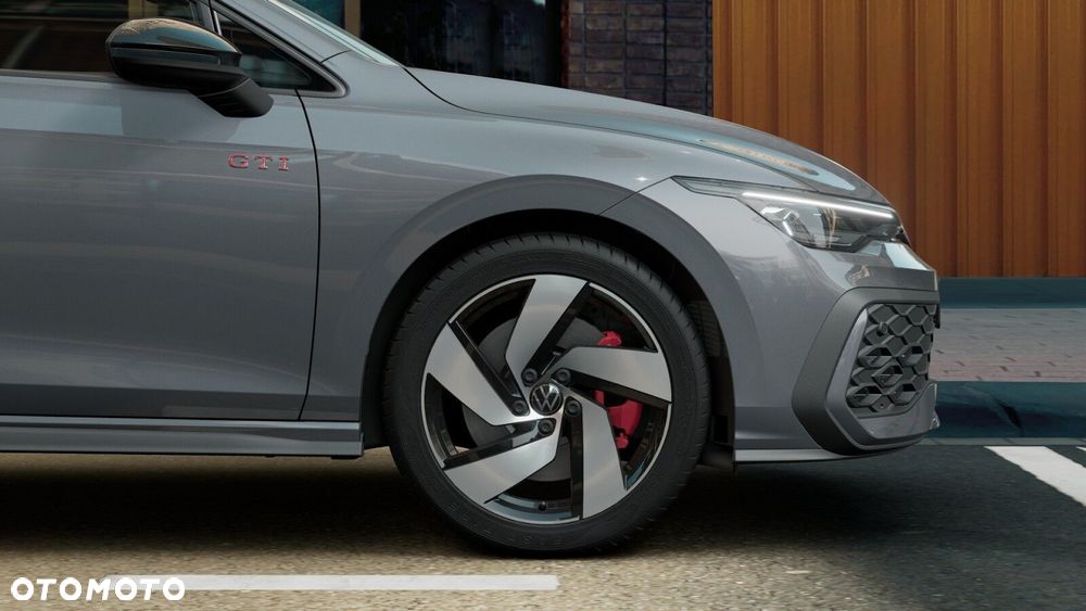 Volkswagen Golf - 11