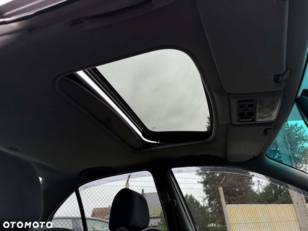 Honda Accord 2.0 ES - 30