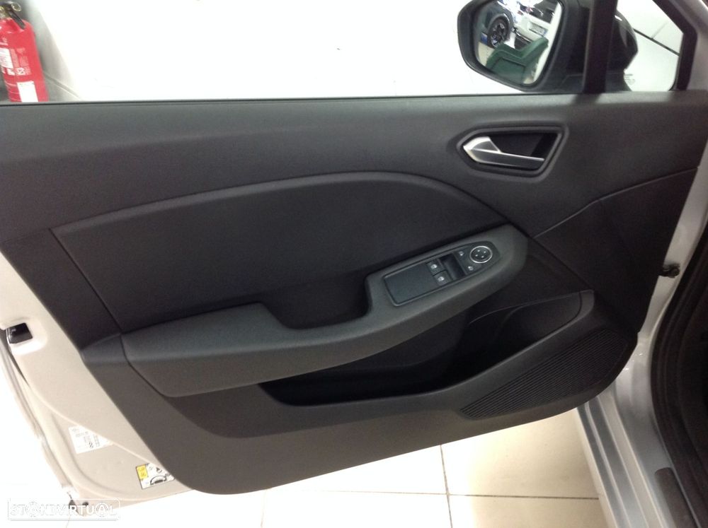 Renault Clio 1.0 TCe Intens - 19