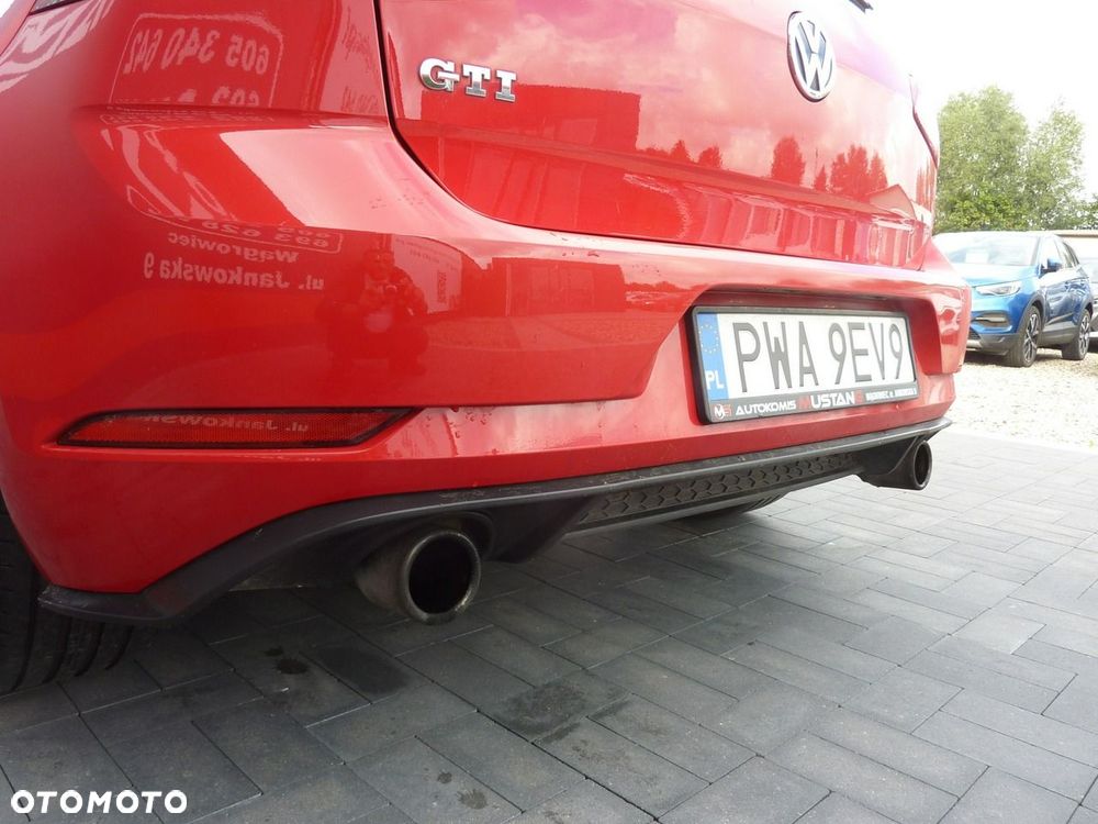 Volkswagen Golf - 37