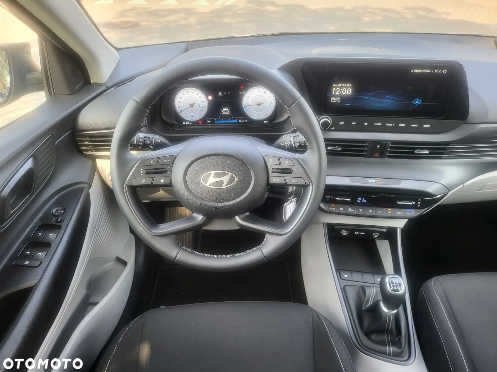 Hyundai i20 1.2 Modern - 16