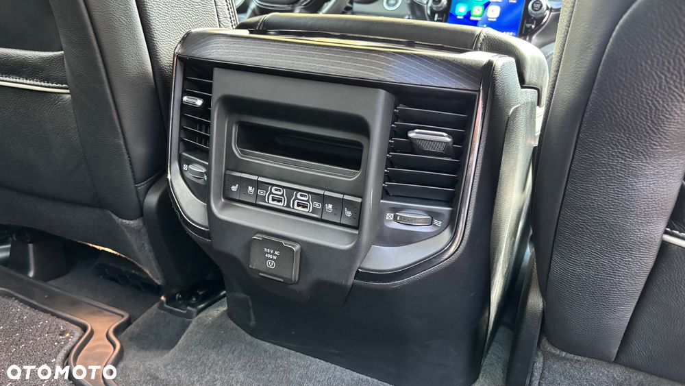RAM 1500 5.7 eTorque Crew Cab Shortbed Limited Black - 36