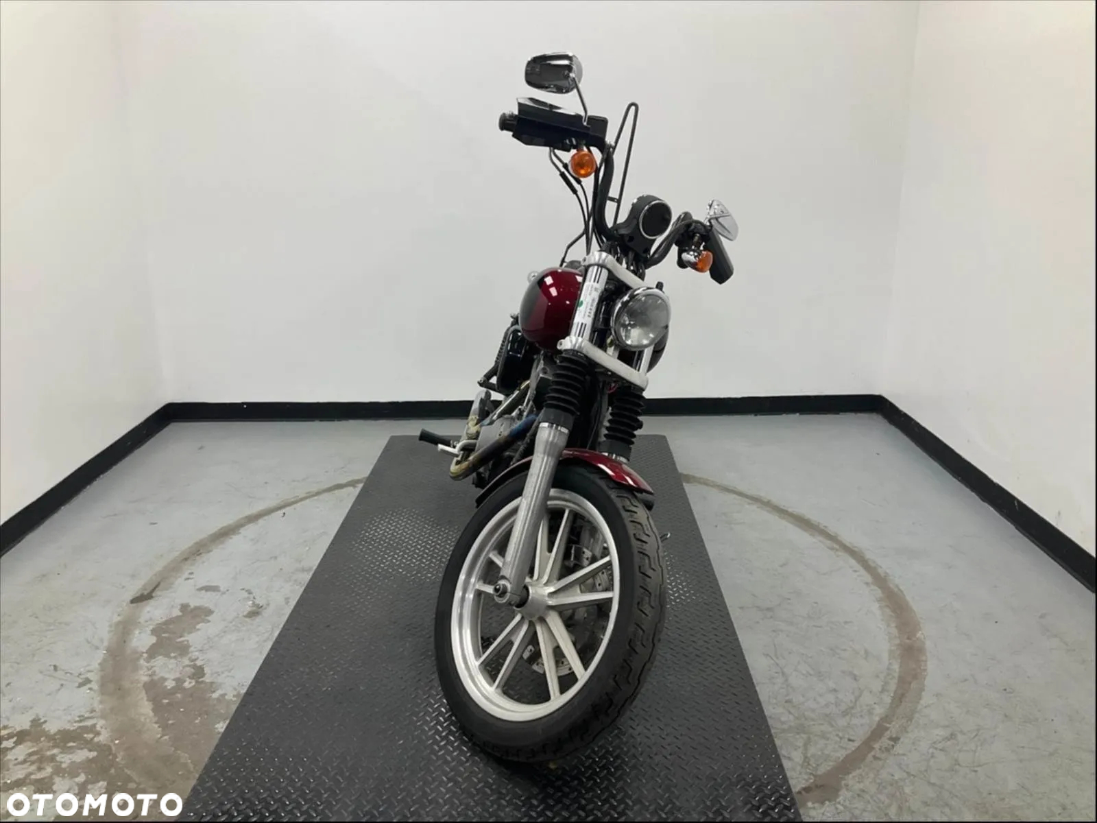 Harley-Davidson Dyna Super Glide - 2