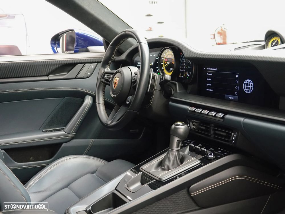 Porsche 911 (992) GT3 Touring Package PDK - 36