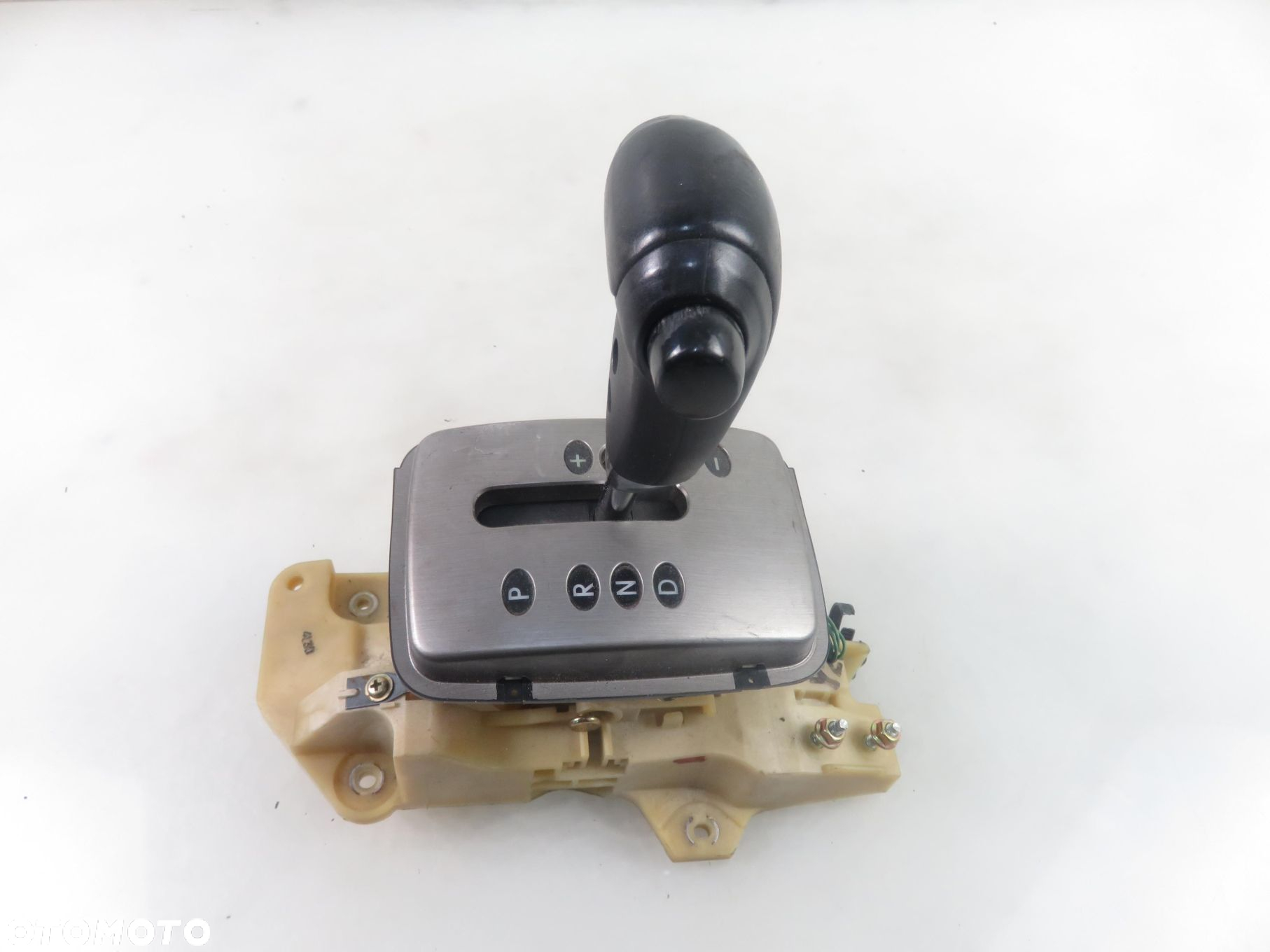 LEWAREK KIA SORENTO I (JC) 2.5 CRDi 140 - D4CB DWA2F1111 - 4