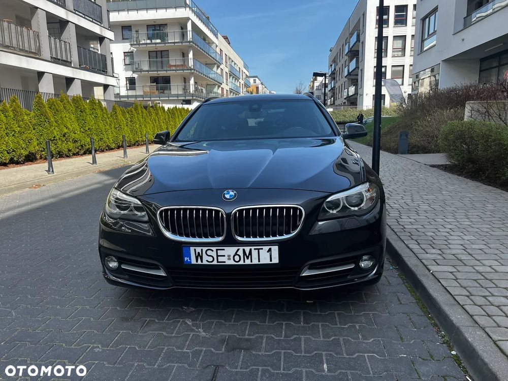 BMW Seria 5 520d Luxury Line - 2
