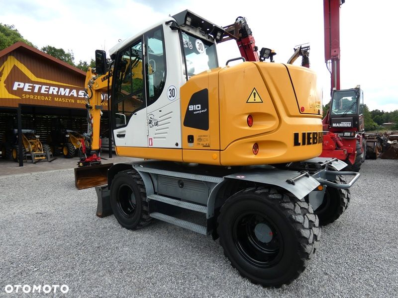 Liebherr A910 Compact ze Szwecji / ROTOTILT ZE SZCZYPCAMI / Super Stan / - 5