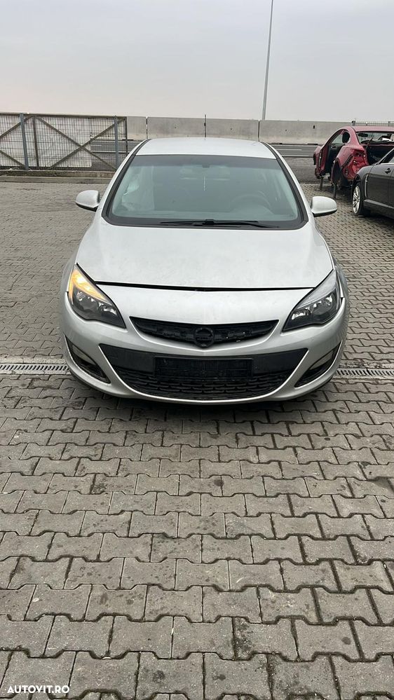 Usa stanga spate/Usa dreapta spate pentru Opel Astra J sedan din 2018 - 4